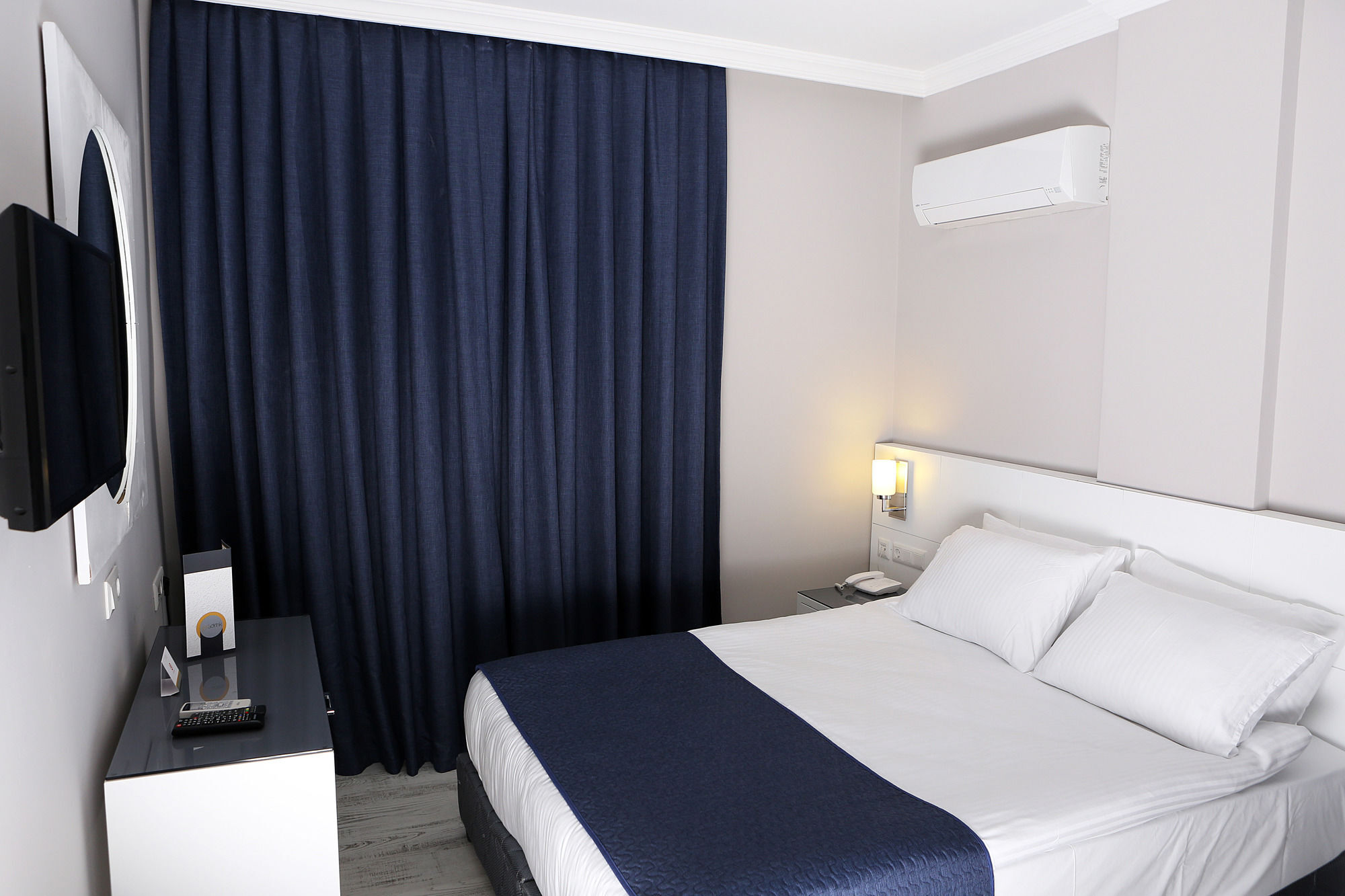 Letstay Hotel - Adults Only Анталья Экстерьер фото